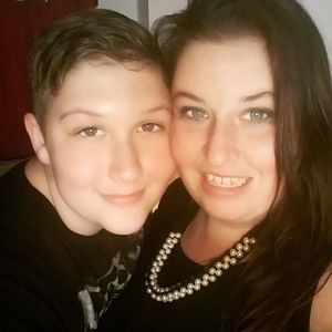 Meet your Posher, Cassandra